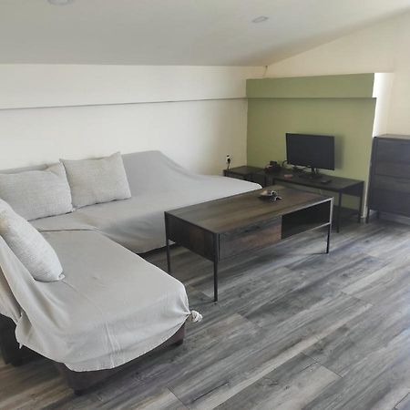 Σοφίτα Καλλύνω Apartment Thessaloniki Exterior photo