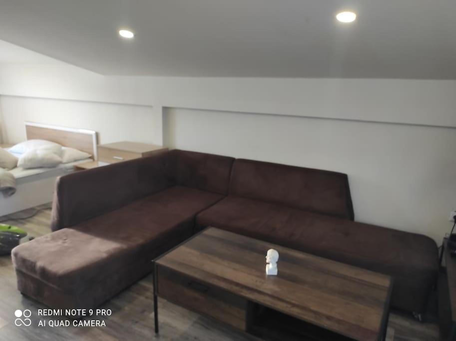 Σοφίτα Καλλύνω Apartment Thessaloniki Exterior photo
